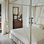 Le Scale Hotel 4*